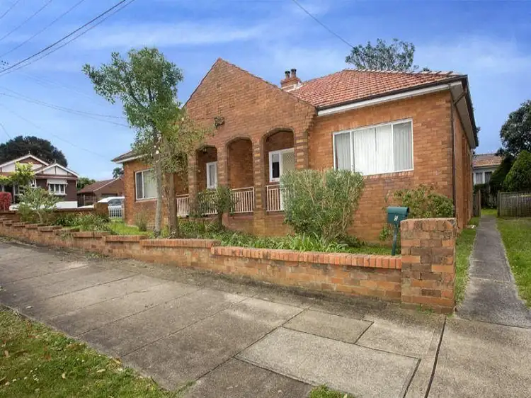 5 Kater Place, Croydon Park NSW 2133