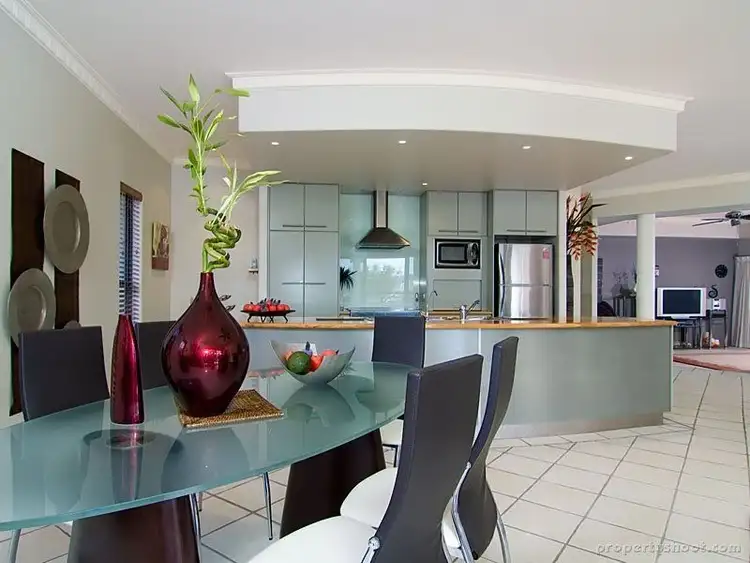 34 Shipyard Cct, Noosa Waters QLD 4566