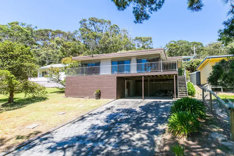 8 Addis Avenue, Kennett River VIC 3234