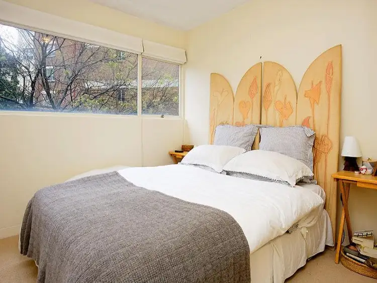 Second view of Homely apartment listing, 32/50 Roslyn Gardens, Elizabeth Bay NSW 2011
