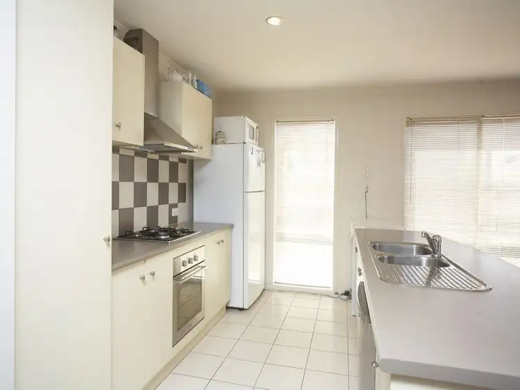 70 Foxwood Drive, Point Cook VIC 3030