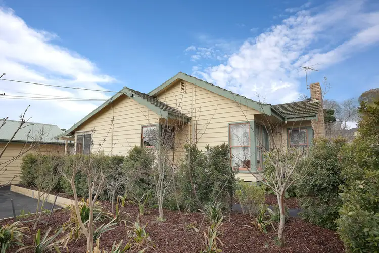 4 Eothen Lane, Kilsyth VIC 3137