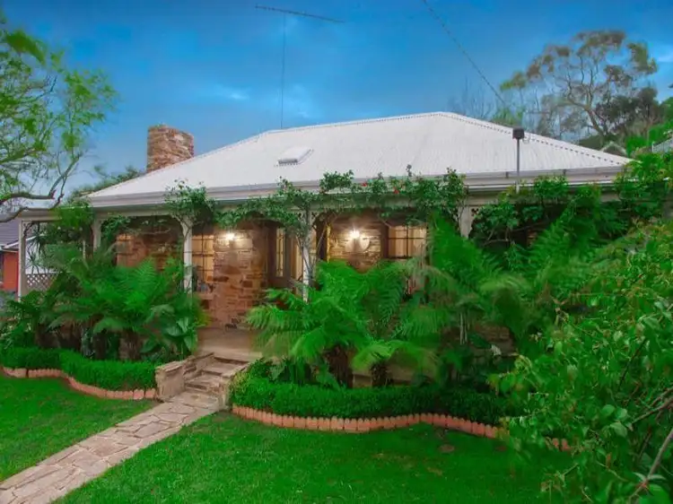 22 Queens Park Road, Newtown VIC 3220