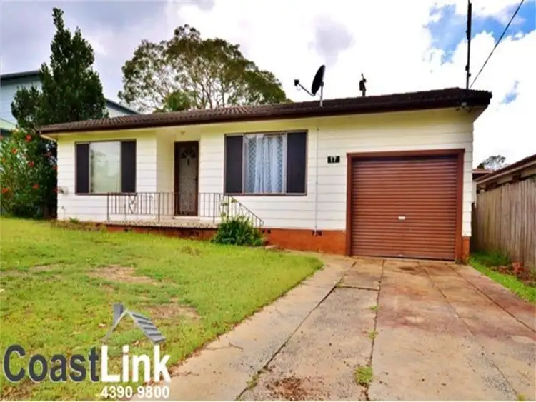 17 Alister Avenue, Lake Munmorah NSW 2259