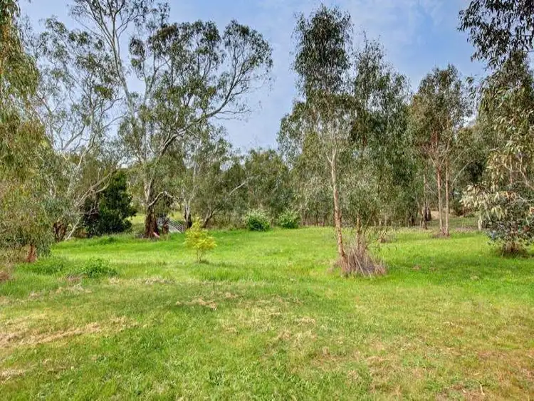 Fifth view of Homely house listing, 10 DEREK DRIVE, Broadford VIC 3658