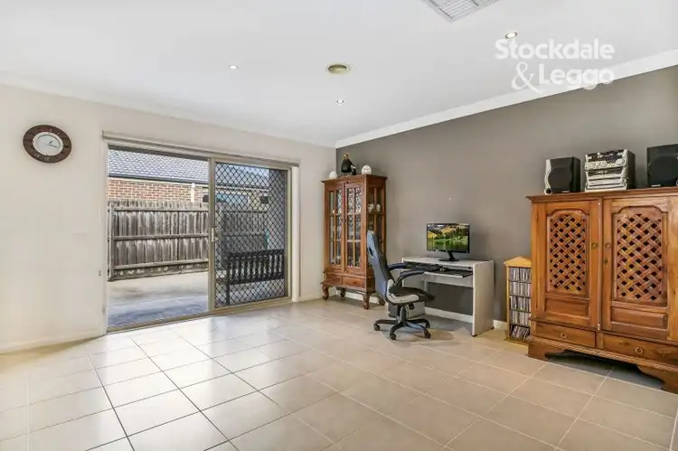 Fourth view of Homely house listing, 11 KINGSBARN COURT, Cranbourne VIC 3977