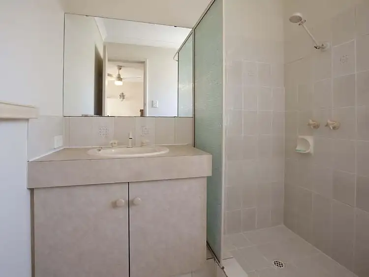 Fourth view of Homely house listing, 8 Windsor Drive, Gosnells WA 6110