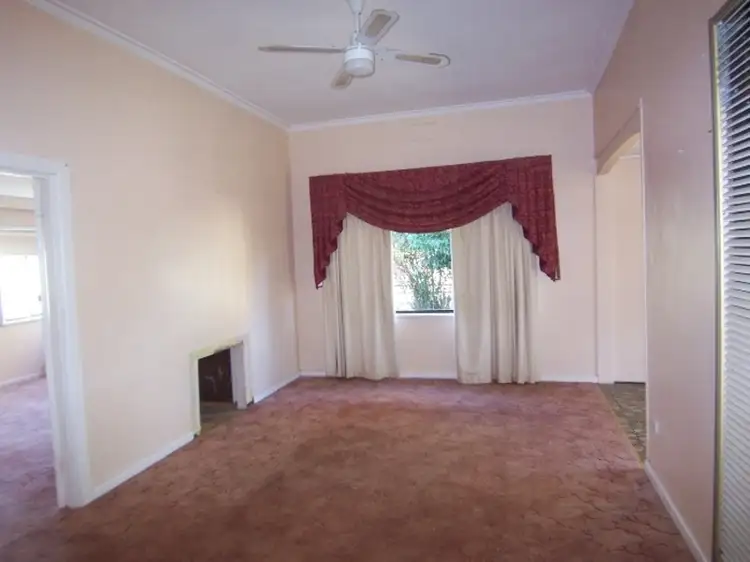 Second view of Homely house listing, 10 Armstrongs Lane, Porepunkah VIC 3740