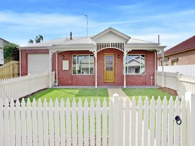 38 Mervyn Street, Newtown VIC 3220