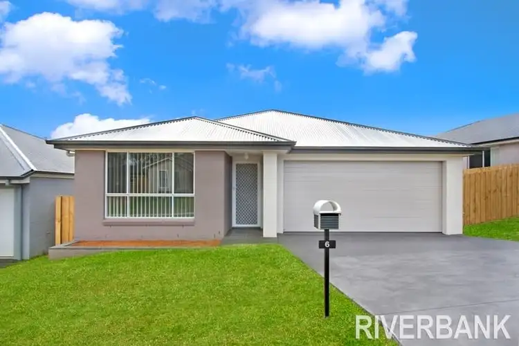 6 Sophia Street, Elderslie NSW 2570