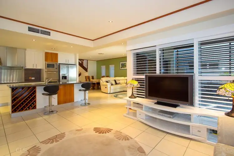 Second view of Homely house listing, 117/8 Spinnaker, Sandstone Point QLD 4511