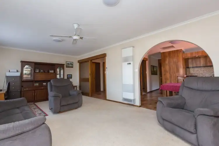 Second view of Homely house listing, 15 Birch Avenue, Horsham VIC 3400