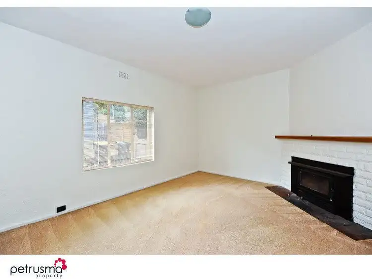 Fifth view of Homely house listing, 1/29 Beach Road, Lindisfarne TAS 7015