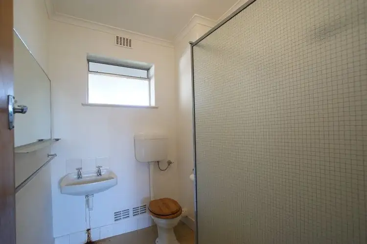 Fifth view of Homely unit listing, 11/23 Avonmore Terrace, Cottesloe WA 6011