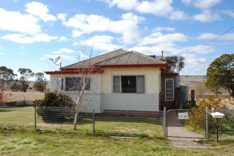 Main view of Homely house listing, 18 Gresham Lane, Newbridge NSW 2795