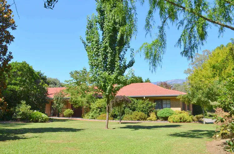 6432 Great Alpine Road, Eurobin VIC 3739