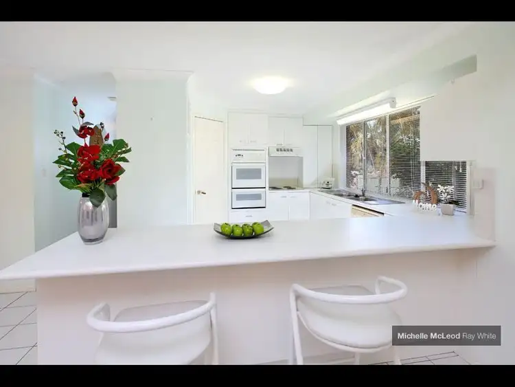 Third view of Homely house listing, 7 Geewan Place, Chapel Hill QLD 4069