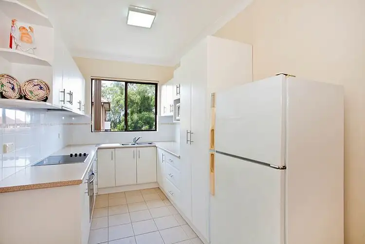 Fourth view of Homely unit listing, 9/16-20 Hampton Court Road, Carlton NSW 2218