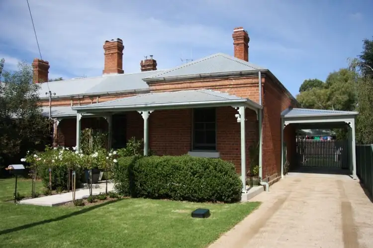 22 Morrisset Street, Bathurst NSW 2795