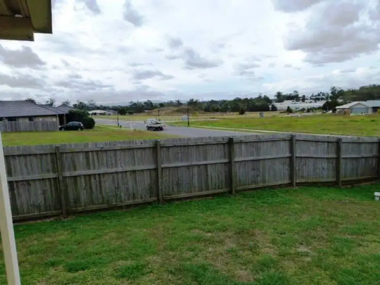 Fifth view of Homely house listing, 3 Nicole Place, Yamanto QLD 4305