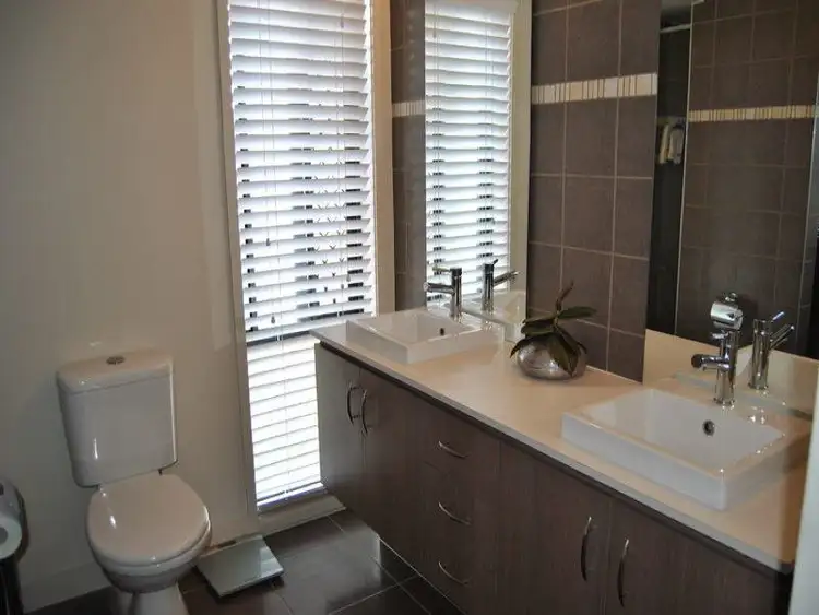 Fifth view of Homely house listing, 4 Fulham Close, Deebing Heights QLD 4306