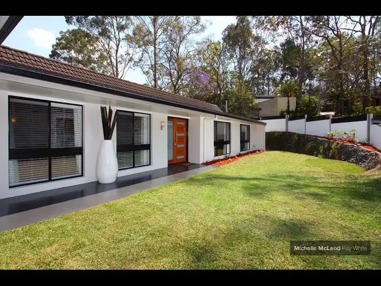 Second view of Homely house listing, 2 Star Place, Chapel Hill QLD 4069