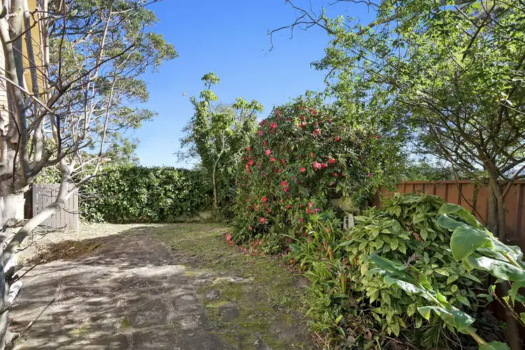 Sixth view of Homely house listing, 2 Edgecliff Place, Engadine NSW 2233