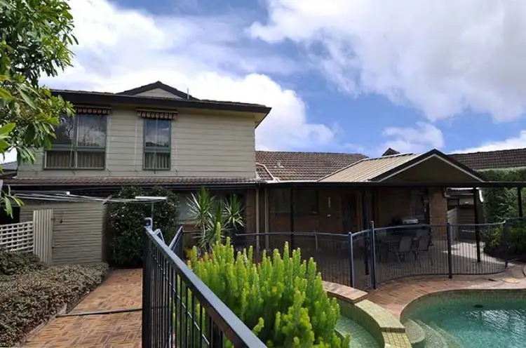 5 Newbury Court, Ashwood VIC 3147