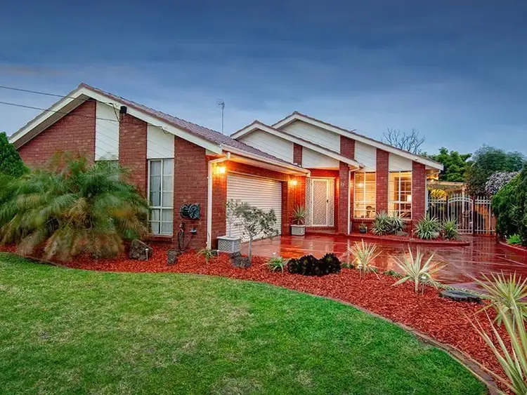 25 Knightsbridge Avenue, Altona Meadows VIC 3028
