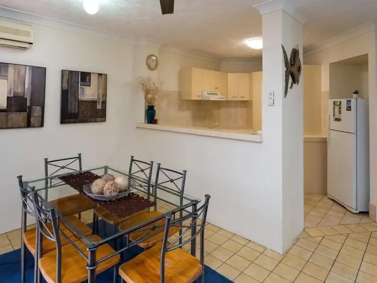 Second view of Homely apartment listing, 9/16 Jubilee Avenue, Broadbeach QLD 4218