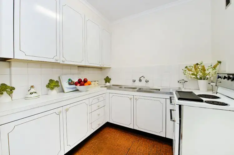 Sixth view of Homely apartment listing, 1E/27-31 Ocean Street, Bondi NSW 2026