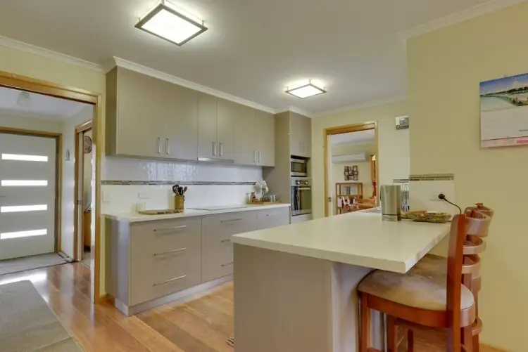 Second view of Homely house listing, 8 Larsen Court, Ranelagh TAS 7109