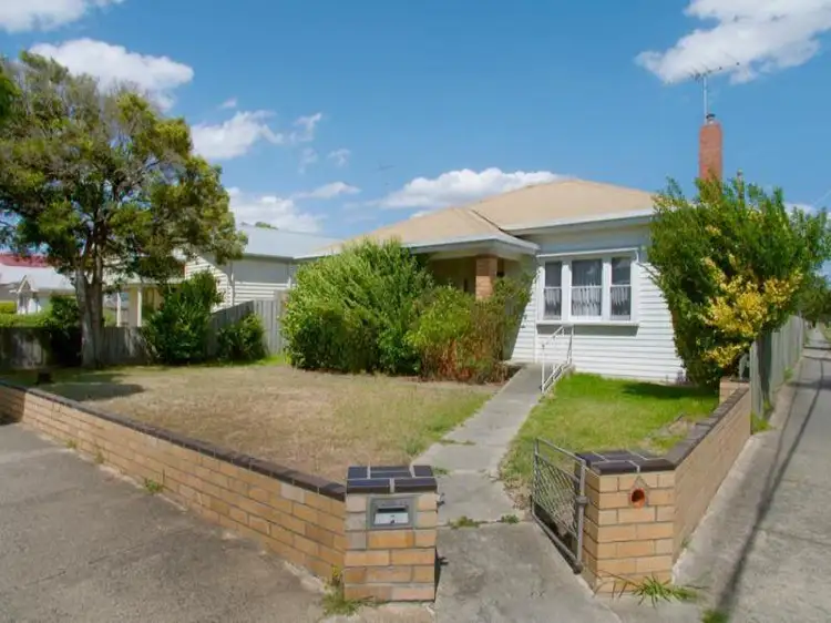 9 Anderson Street, East Geelong VIC 3219