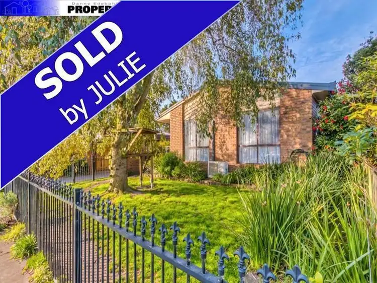 7 Hall Court, Newborough VIC 3825