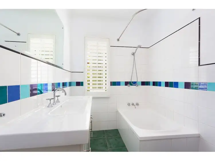 Fifth view of Homely house listing, 84 Greenmount, Holland Park QLD 4121