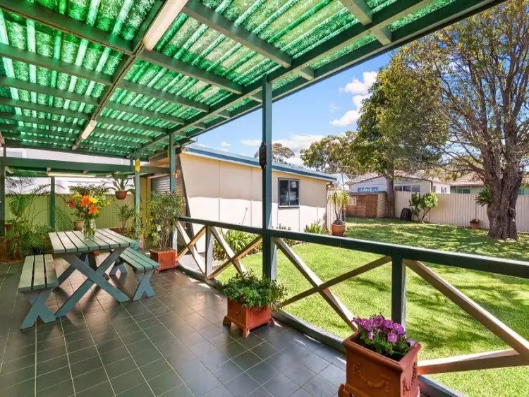 25 Burleigh Avenue, Caringbah NSW 2229