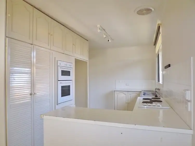 Sixth view of Homely house listing, 27 Northern Avenue, Newborough VIC 3825