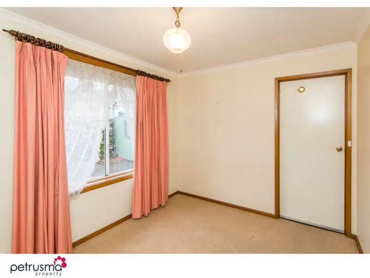 Sixth view of Homely villa listing, 2/12 Milford Street, Lindisfarne TAS 7015
