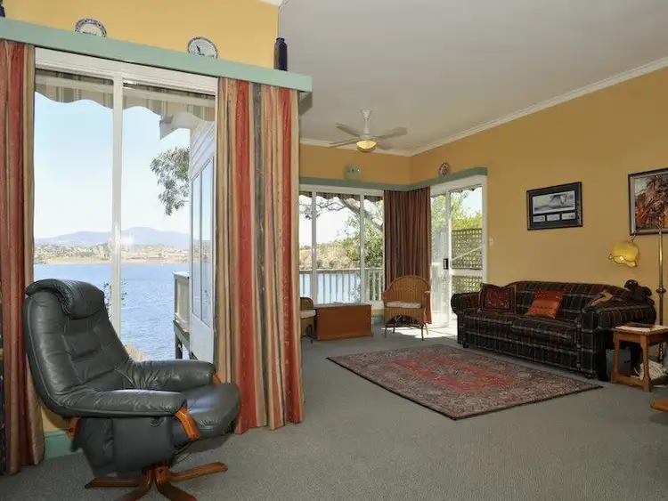 Sixth view of Homely house listing, 85 Derwent Avenue, Lindisfarne TAS 7015