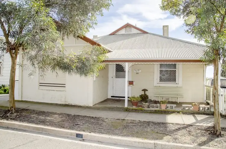 36 Wells Street, Streaky Bay SA 5680