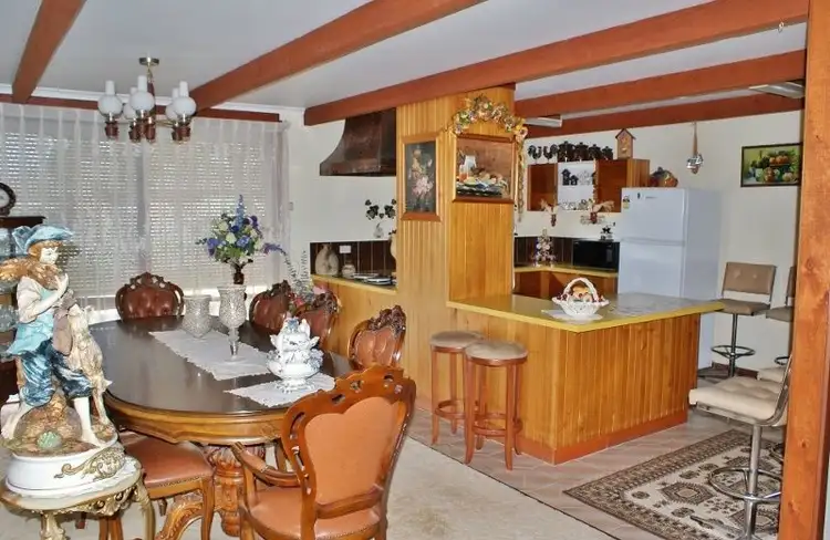 Fifth view of Homely house listing, 6 Saxtons Drive, Moe VIC 3825