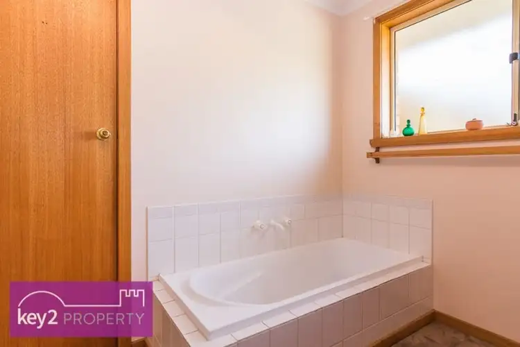 Fifth view of Homely house listing, 1 Glover Court, Blackstone Heights TAS 7250