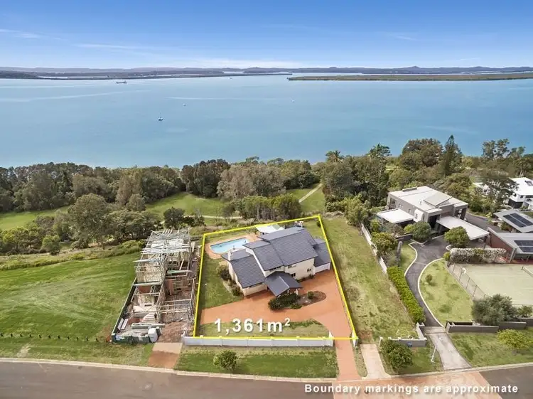 14 Wilson Esplanade, Redland Bay QLD 4165