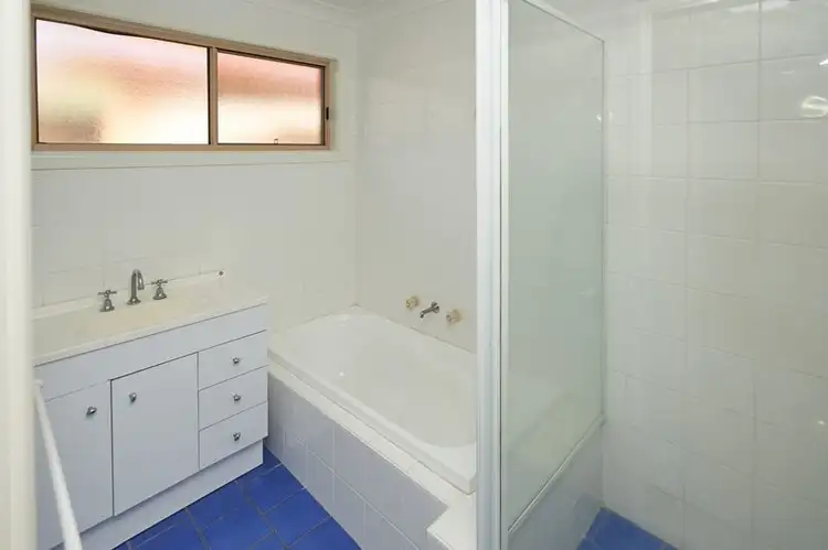 Seventh view of Homely house listing, 21 Girraween Mews, Glenfield Park NSW 2650