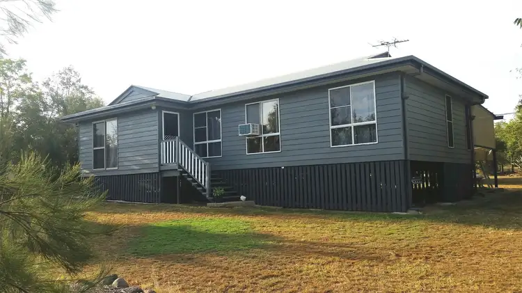 9 Eileen Court, Kensington Grove QLD 4341