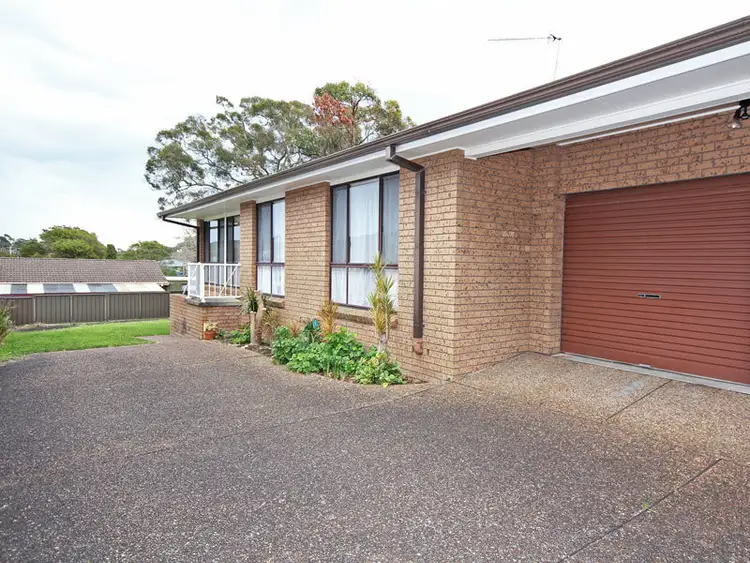 2/4 Armidale Avenue, Nelson Bay NSW 2315