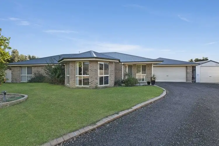 5 CLAPTON COURT, Cranbourne East VIC 3977