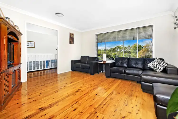 Second view of Homely house listing, 7 Dover Place, Engadine NSW 2233