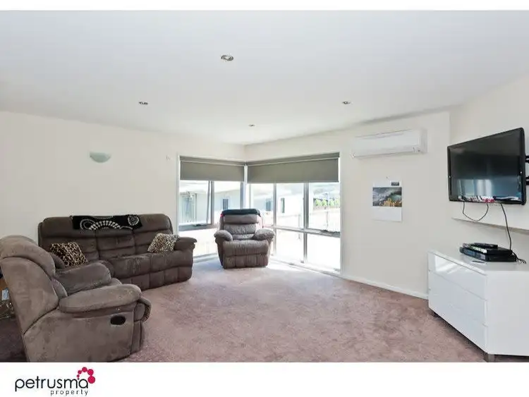 Third view of Homely villa listing, 2/9 Jasper Court, Oakdowns TAS 7019