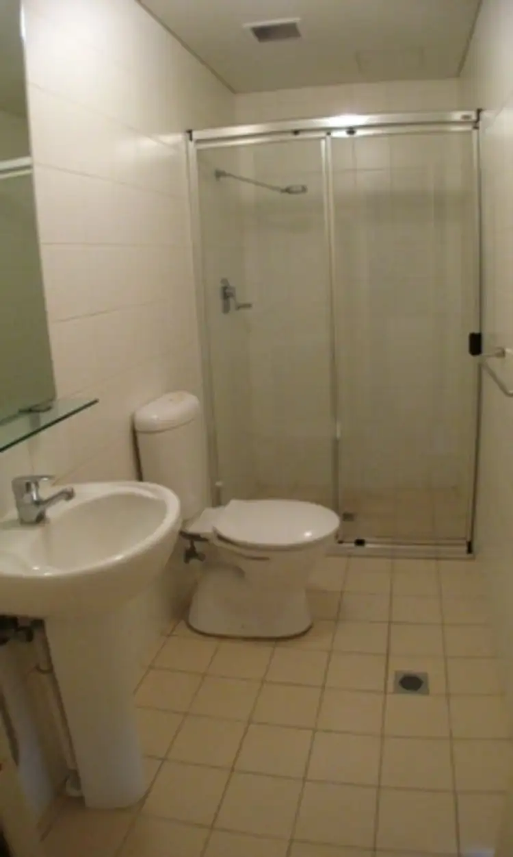 Sixth view of Homely apartment listing, 202W/138 CARILLON AVENUE, Newtown NSW 2042